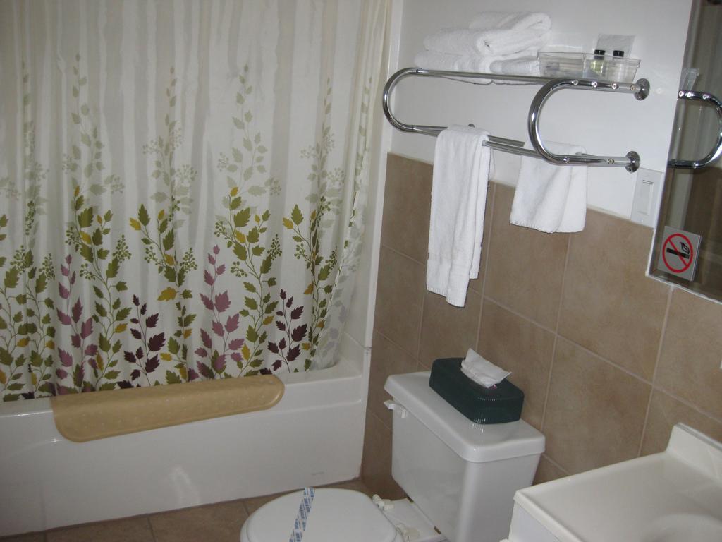 Motel Bel-Eau Montebello Dış mekan fotoğraf